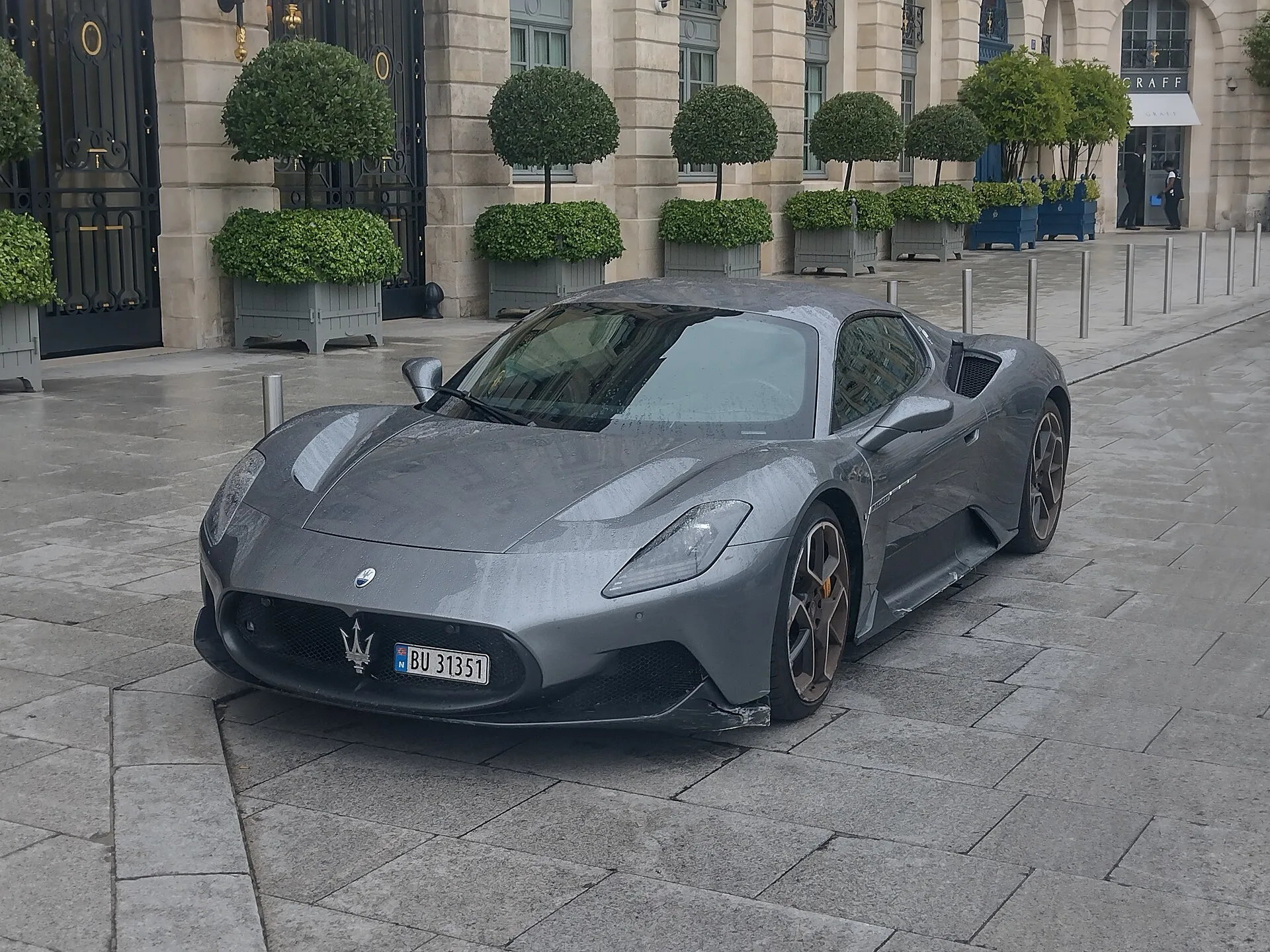 Grey Maserati MC20 front three-quarter view